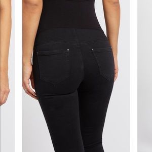 Motherhood maternity jeggings. Great condition!